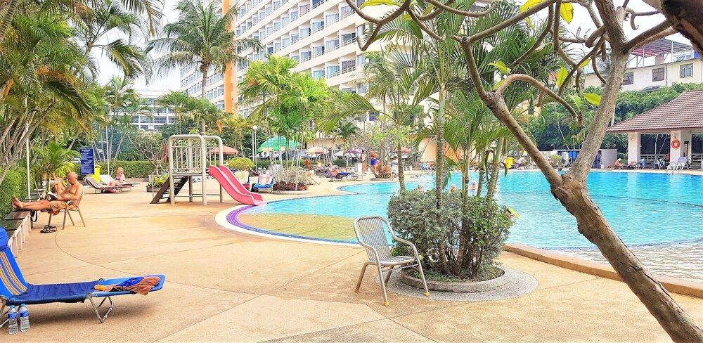 undefined Fully Equipped Studio Apartment View Talay 1 Pattaya 5