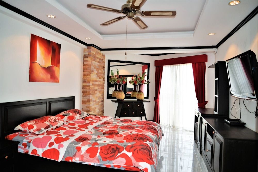 Apartment, 1 Bedroom, Smoking, Balcony