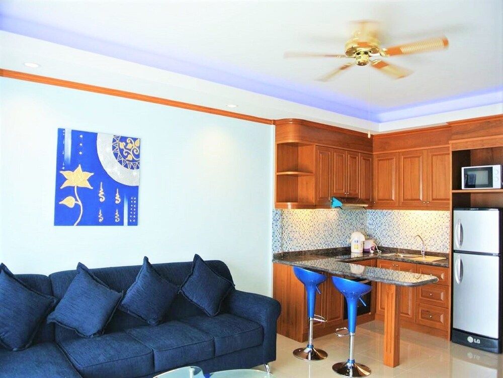 undefined Top Floor Apartment Baan Suan Lalana 7