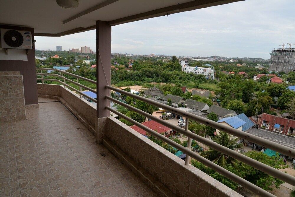 undefined Angket Hip Residence in Jomtien Apartment Floor 8 8
