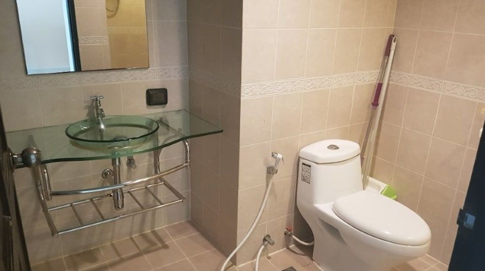 undefined Park Lane Residence in Floor 1 Room 112 9