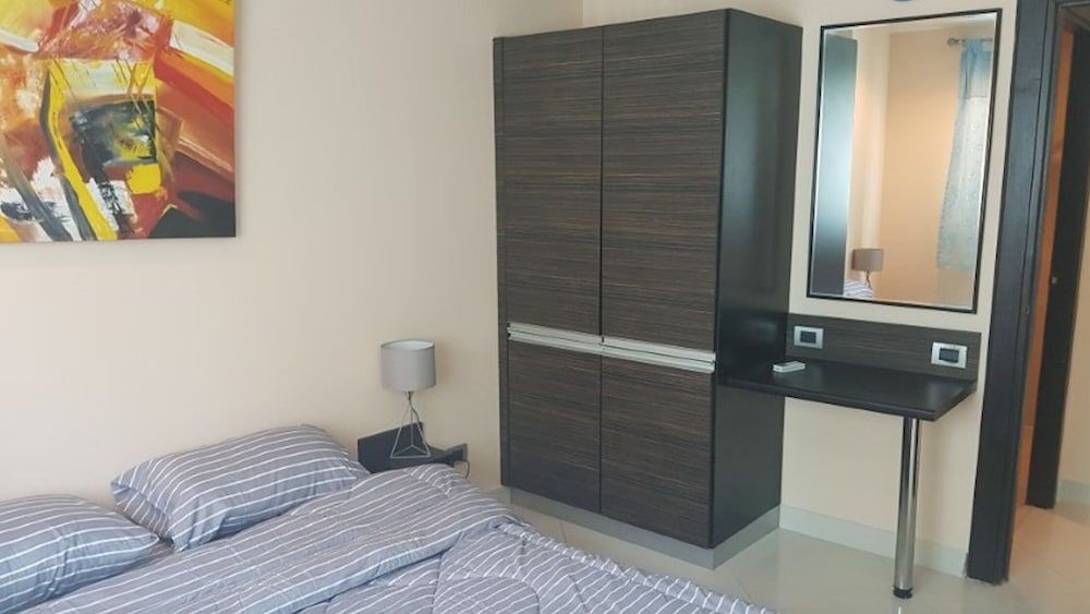 undefined Park Lane Residence in Park Lane Floor 3 Room 313 6