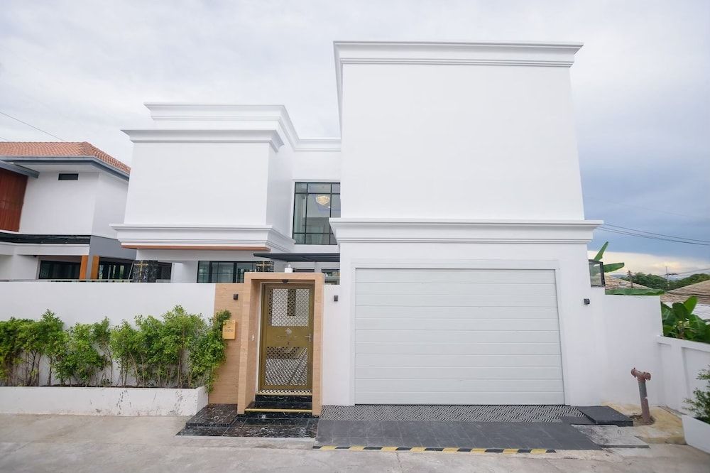 undefined Exquisite Pool Villa I 2