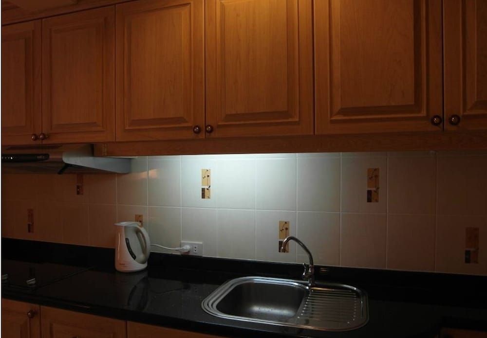 undefined Jomtien Beach Condominium A2 F12 R13 9