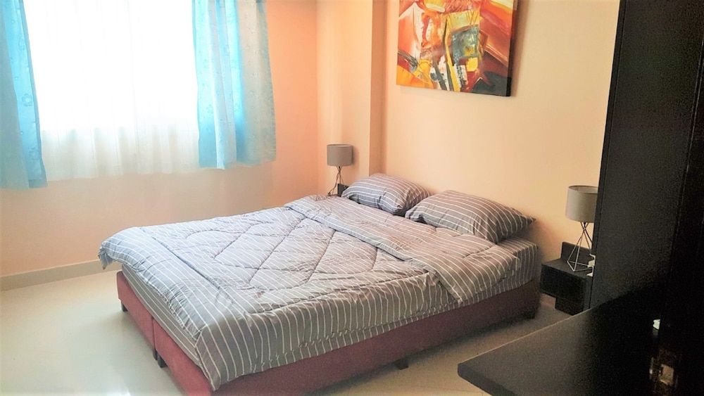 undefined Park Lane Resort Jomtien With Large Lagoon Swimming Pool 9