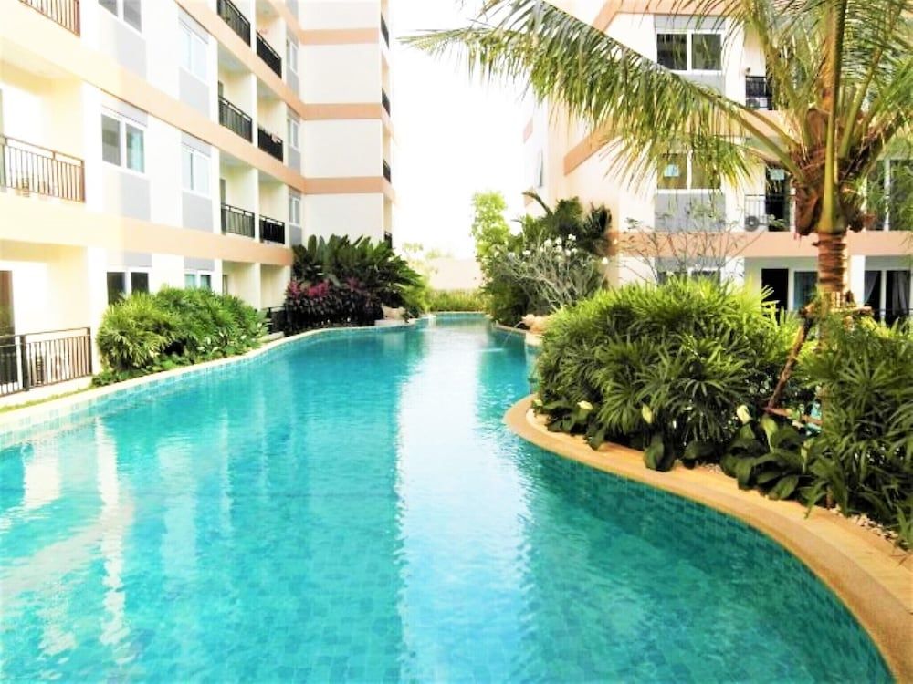 undefined Park Lane Resort Jomtien With Large Lagoon Swimming Pool 6