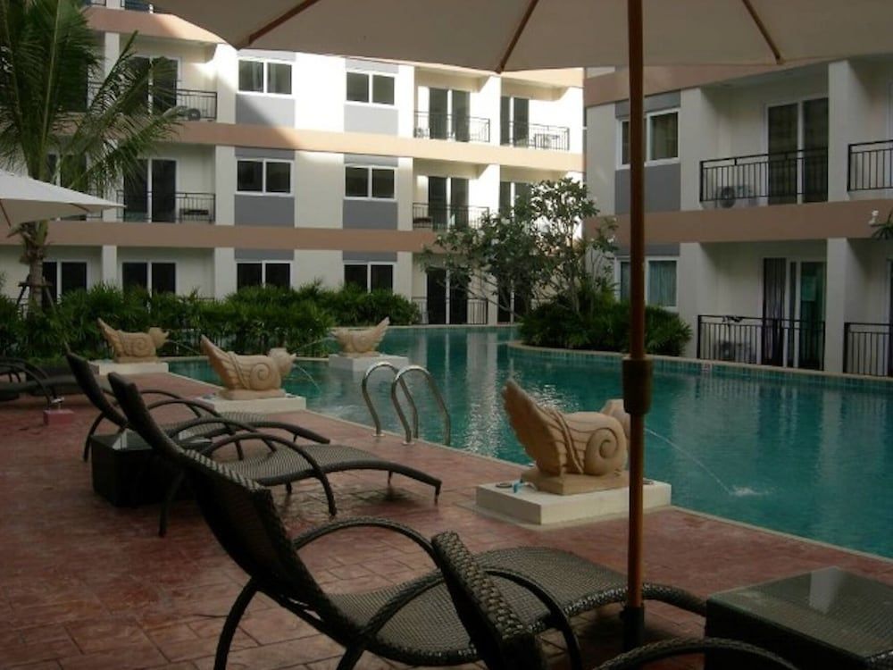 undefined Park Lane Residence in Park Lane Floor 8 Room 808 10