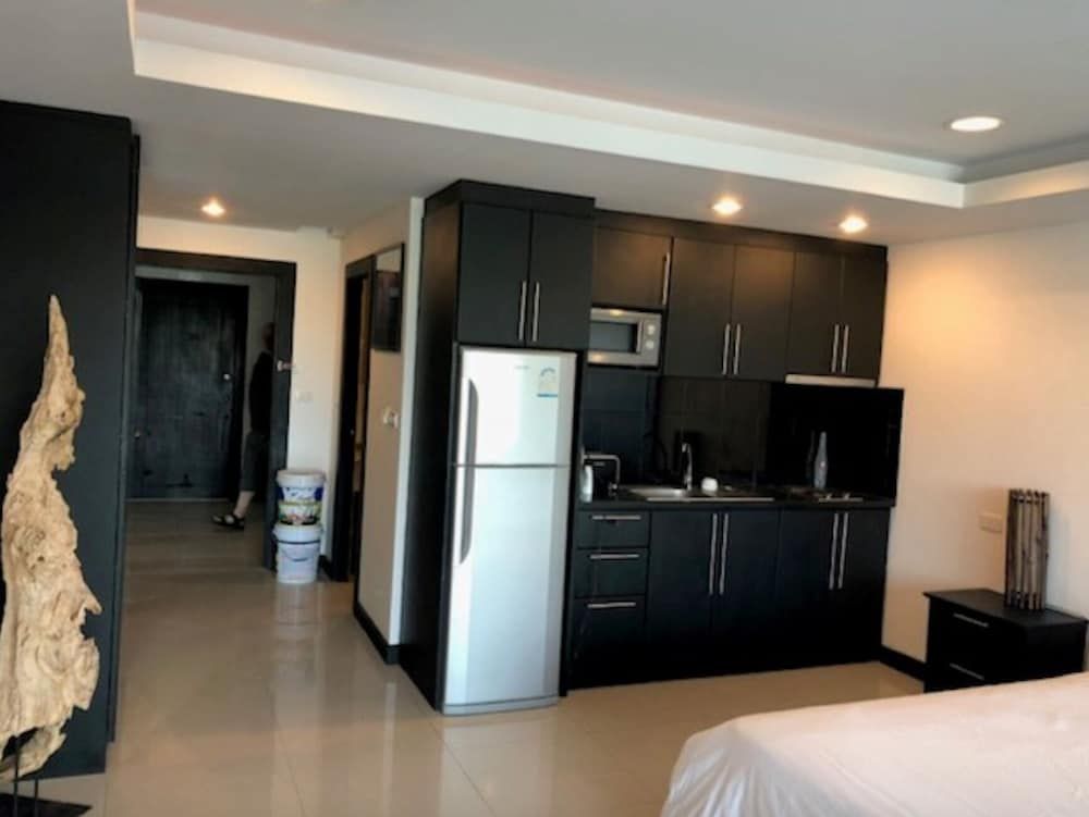 undefined Platinum Suites Floor 6 Room 63 6