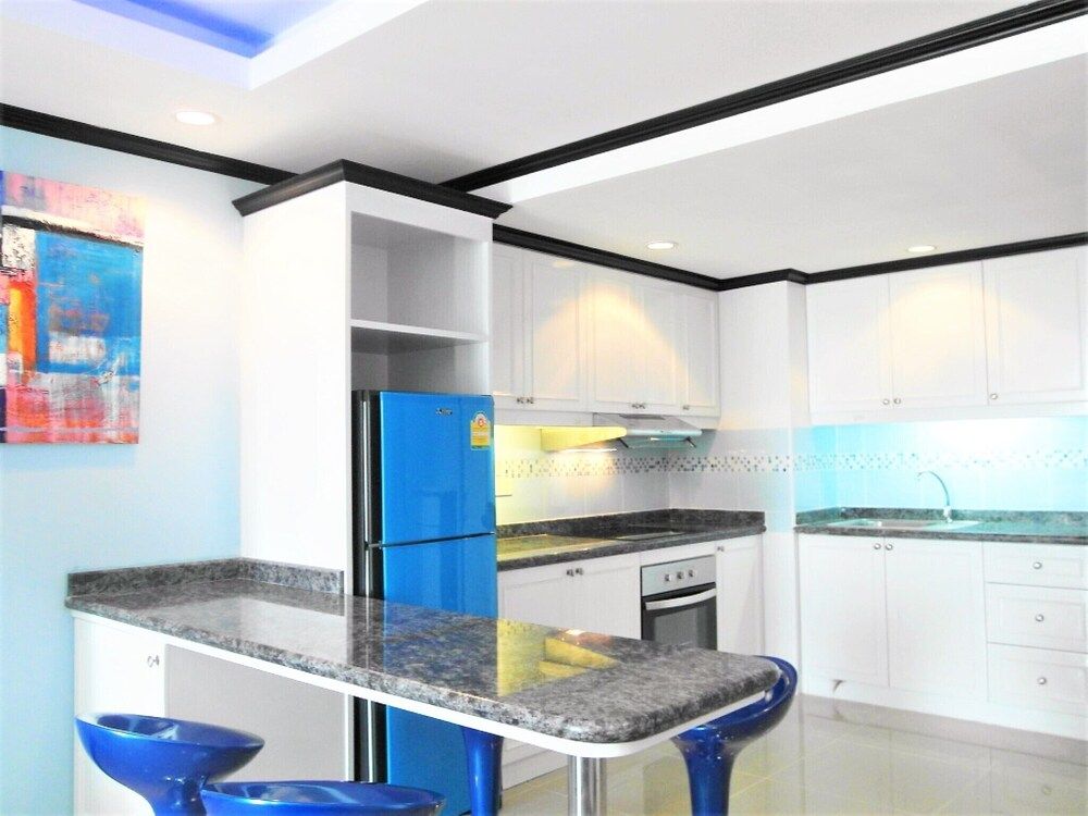 undefined Sea View 16th Floor Condo at Jomtien Beach 4