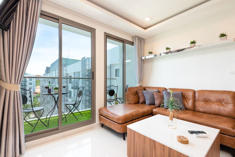 undefined Pool Views De Luxe at Arcadia Beach Resort