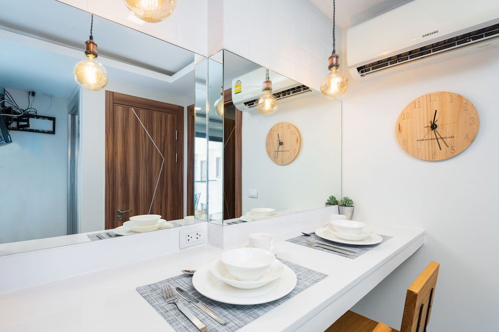 undefined Pool Views De Luxe at Arcadia Beach Resort 8