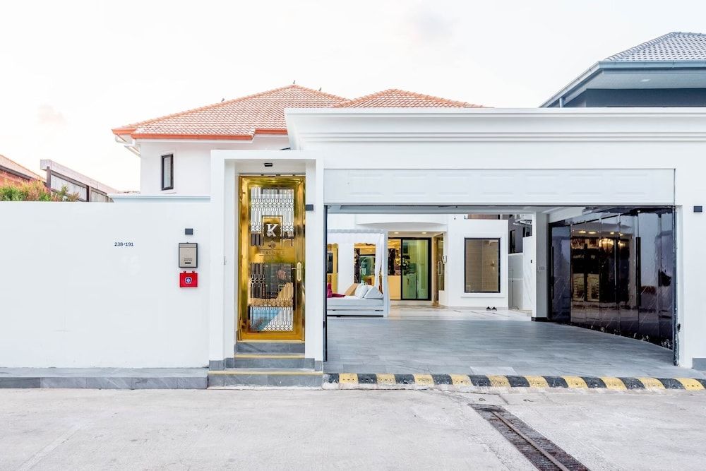 undefined Exquisite Pool Villa K 3