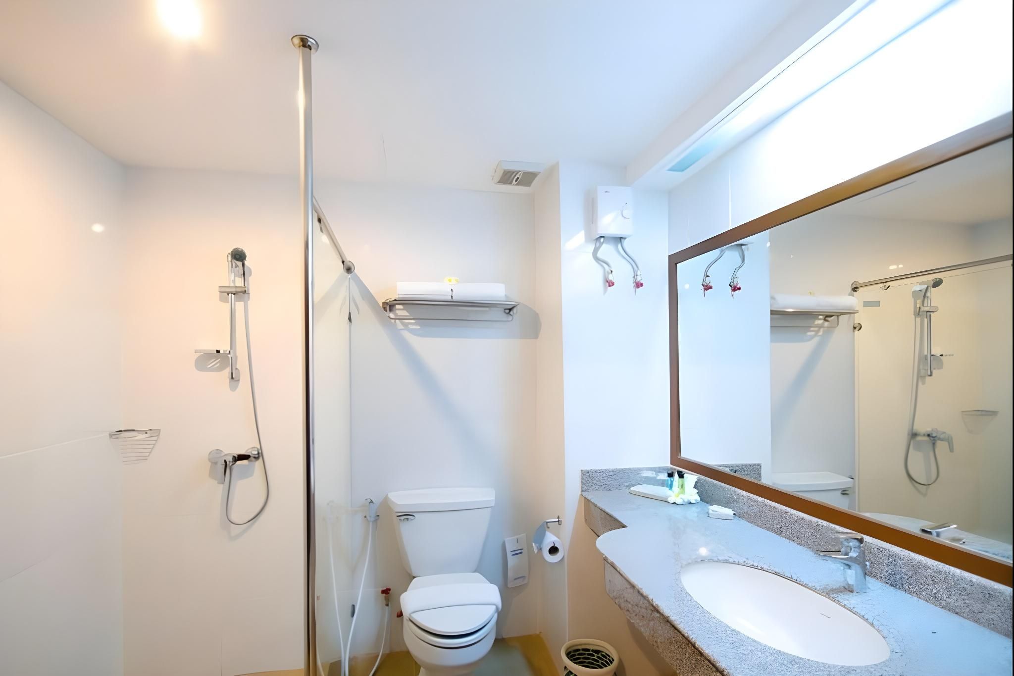 Sabai Sabana Standard Double Room 14