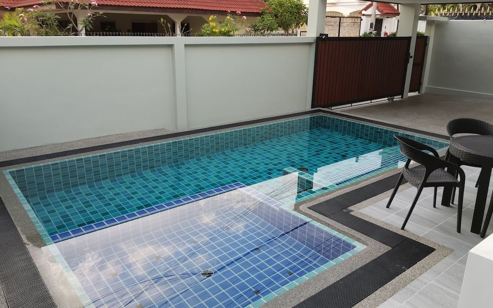 undefined Private Pool With Jacuzzi & Kids Pool @ Royal Park 9