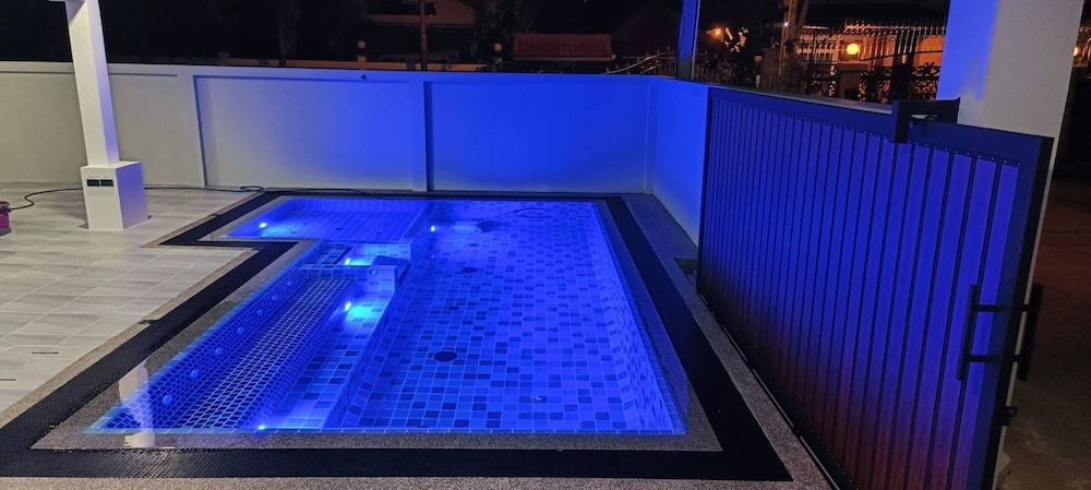 undefined Private Pool With Jacuzzi & Kids Pool @ Royal Park 7