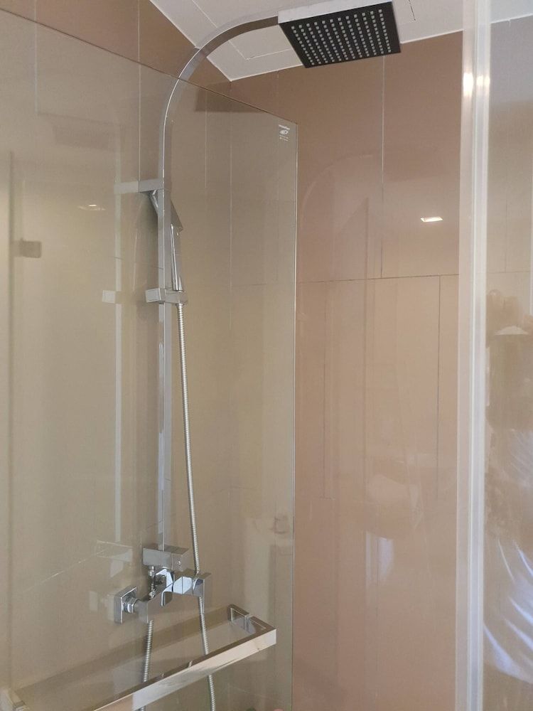 43rd Top Floor Center Pattaya Panorama Seaview Condo, 2 Bedrooms, Accessible, Balcony 31