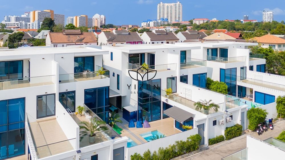 undefined Yizen VIP Luxury Palm Springs Villas 7