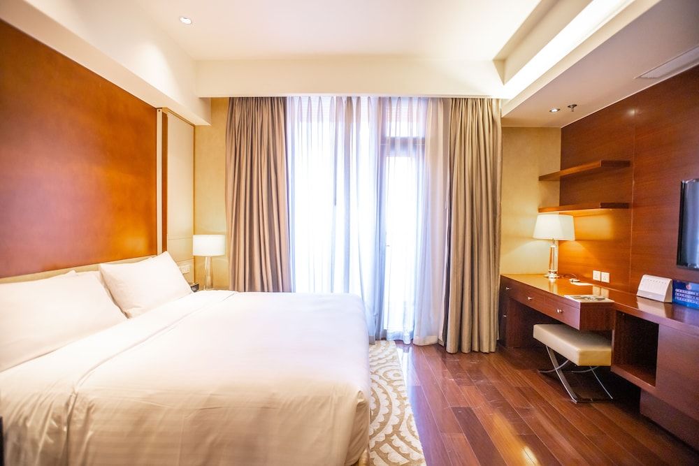 undefined The Imperial Mansion, Beijing Marriott Executive Apartments 9