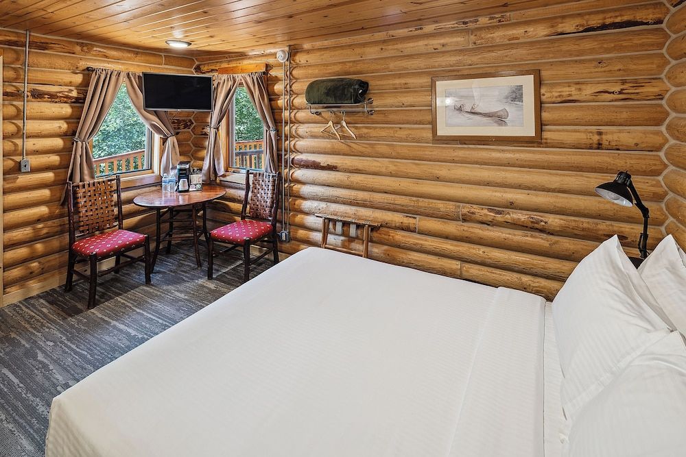 Classic Cabin, 1 Queen Bed, Mountainside