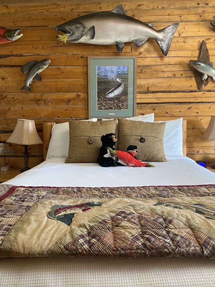 Comfort Quadruple Room, Multiple Beds, Bathtub, Mountain View