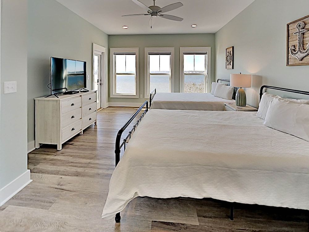 Sandpiper Landing