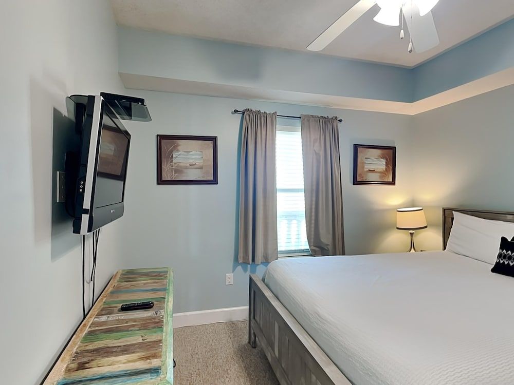 Condo, Multiple Beds, Balcony, Ocean View (#1905 - No Pets)