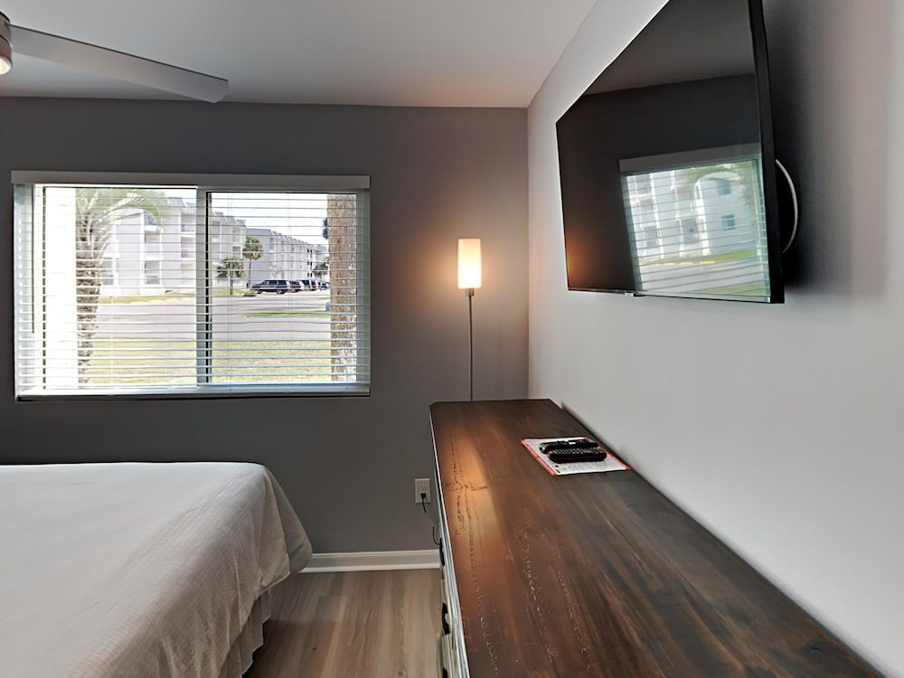 Condo, Multiple Beds, Balcony (#4111 - No Pets Allowed)
