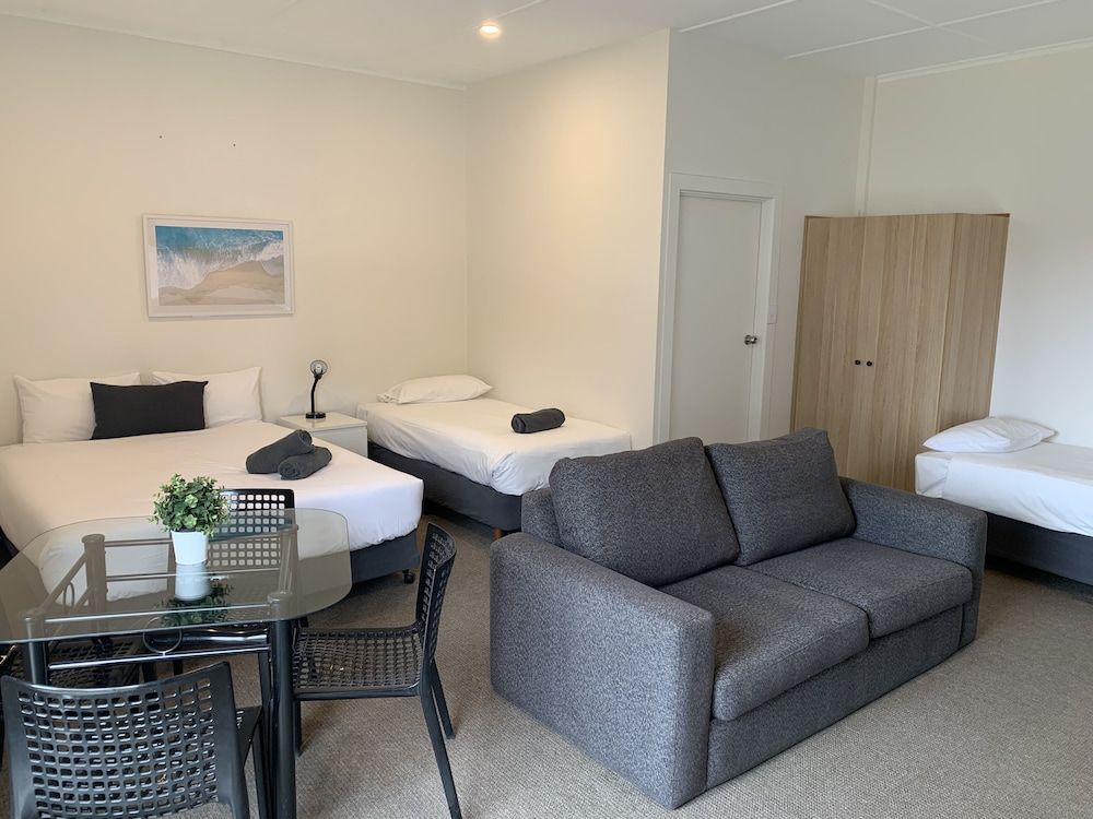 Guichen Bay Motel Family Room