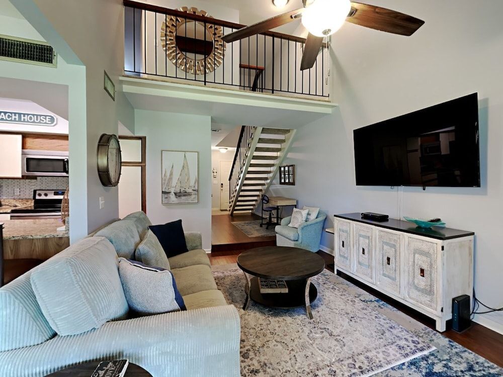 House, Multiple Beds, Kitchen