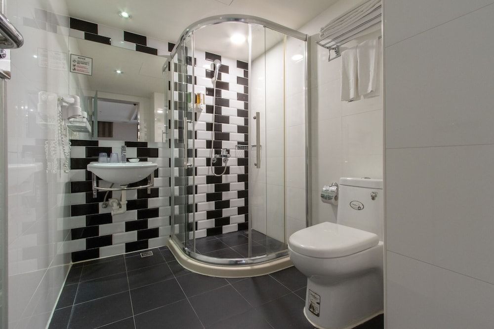 undefined Muzik Hotel - Ximen Station Branch 4