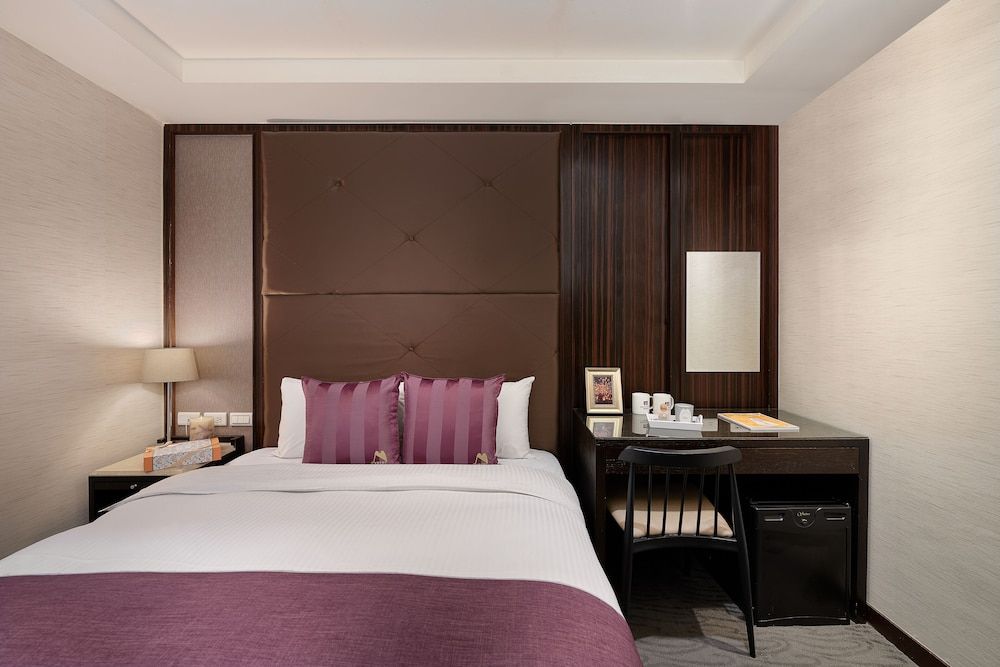 Superior Double Room, 1 Double Bed, Non Smoking, No Windows