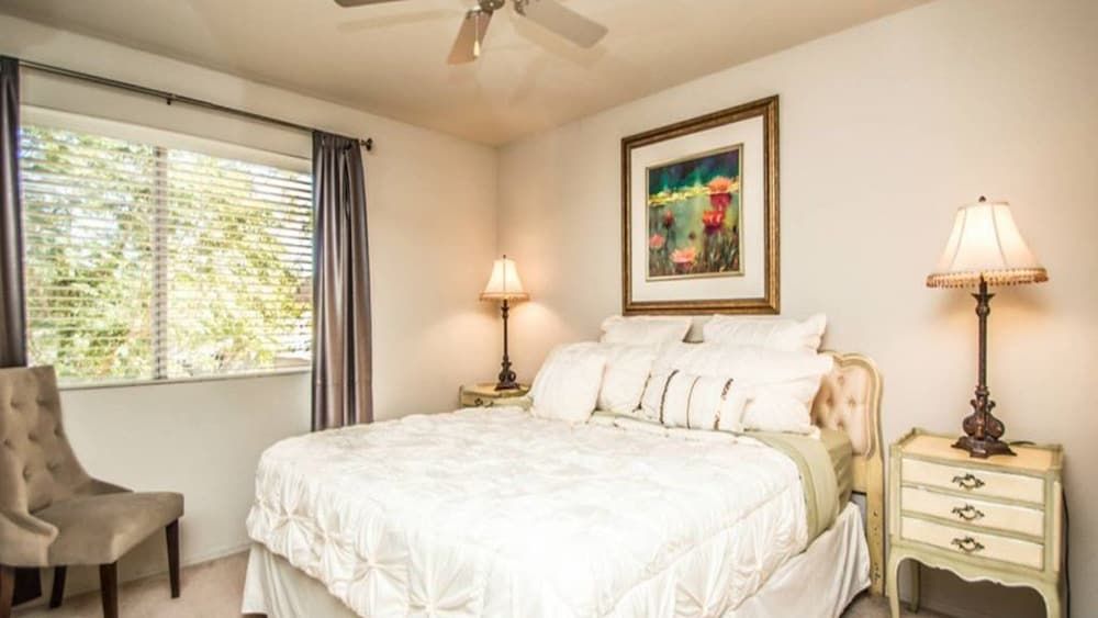 Apartment (2 Bedrooms)