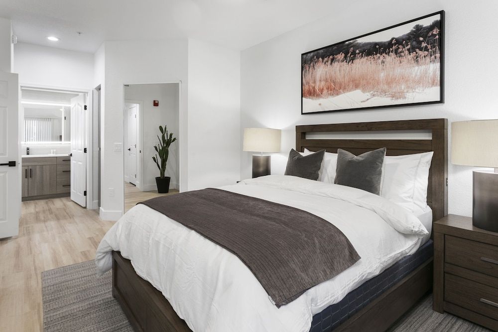 Family Condo, 3 Bedrooms, Balcony