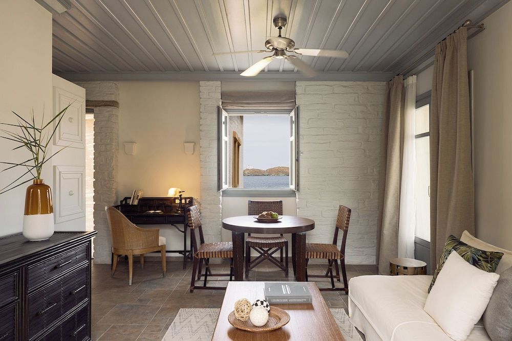 Presidential Suite, Sea View