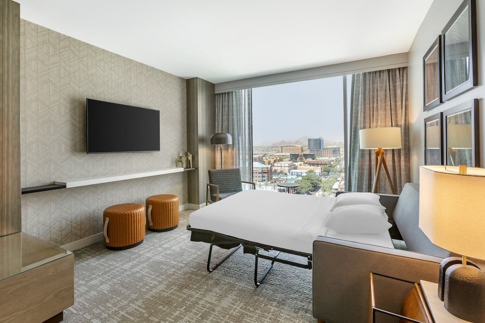 Suite, 1 King Bed