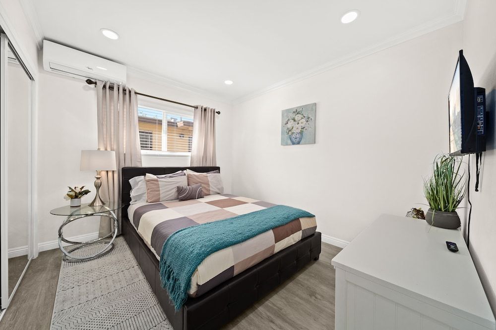 Comfort Townhome, 3 Bedrooms