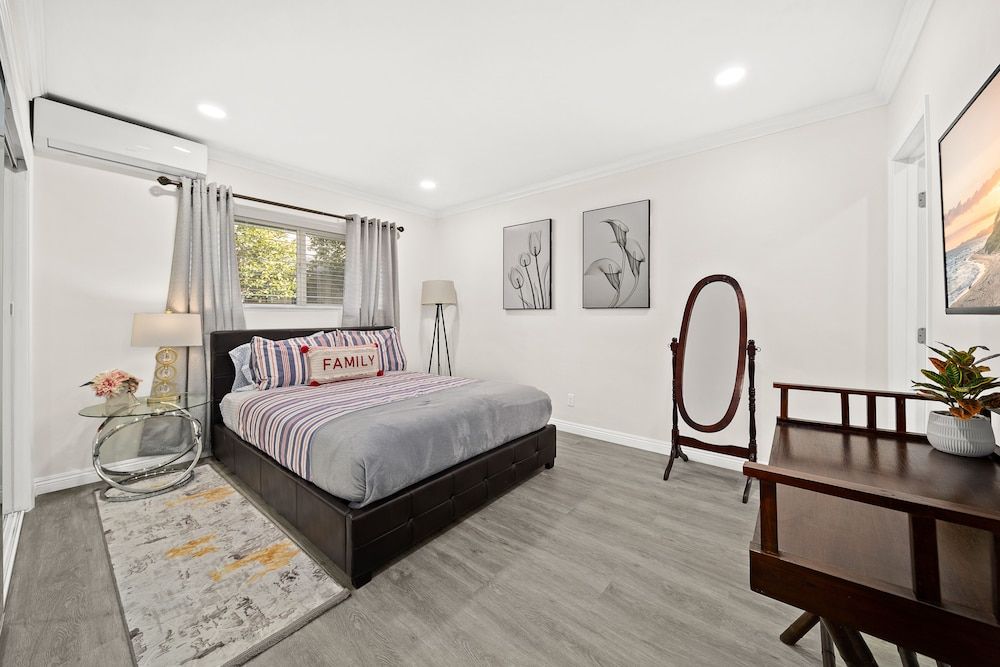 Comfort Townhome, 3 Bedrooms
