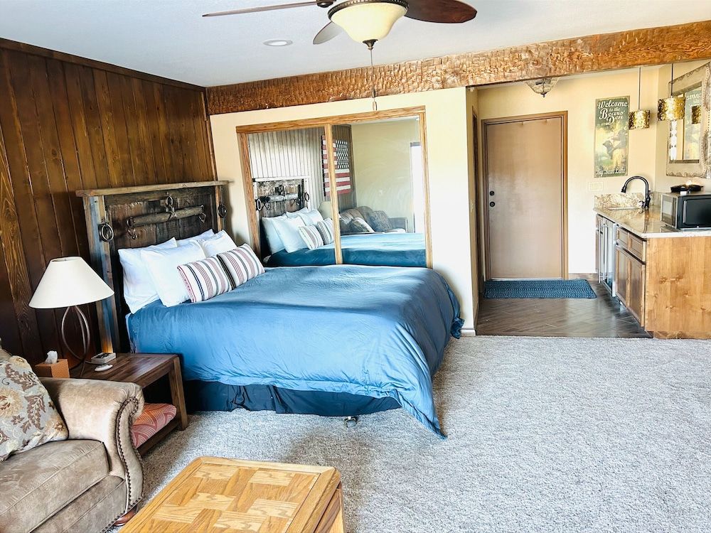 Condo, Multiple Beds, Balcony, Mountain View (The Adler's Nest)