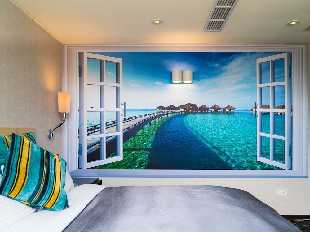 E House Hotel Deluxe Double Room 5