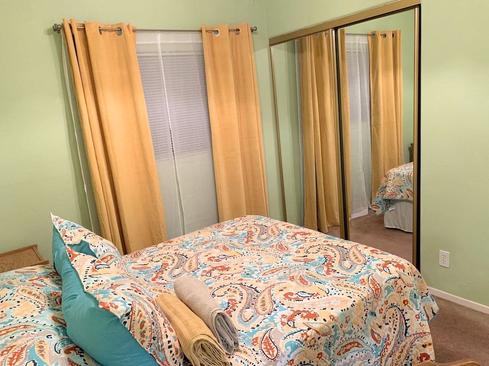 Comfort Room