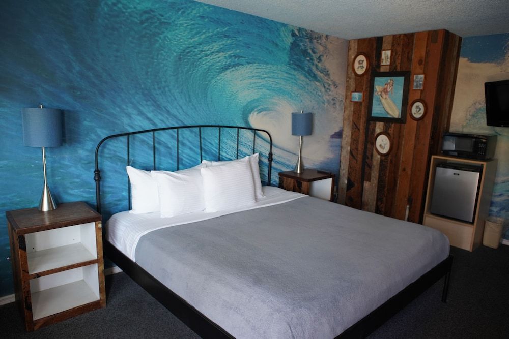 Huntington Surf Inn