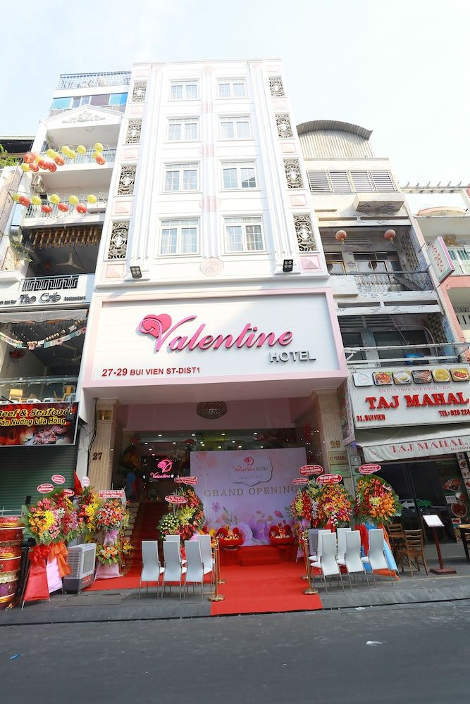 undefined Valentine Hotel 7