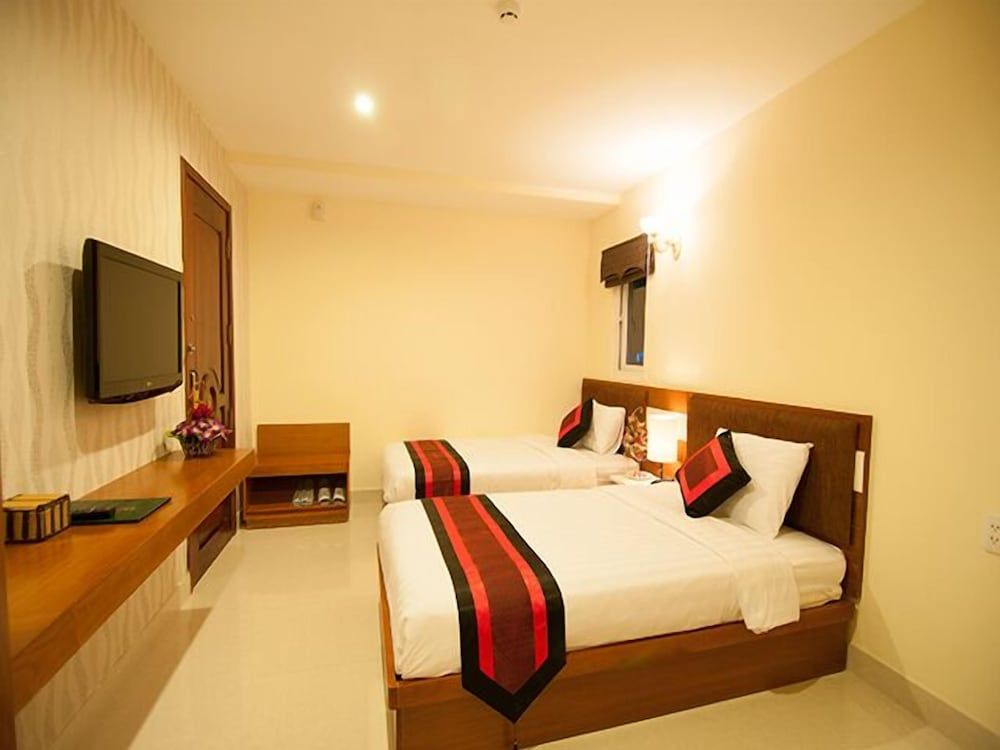 undefined Valentine Hotel 3