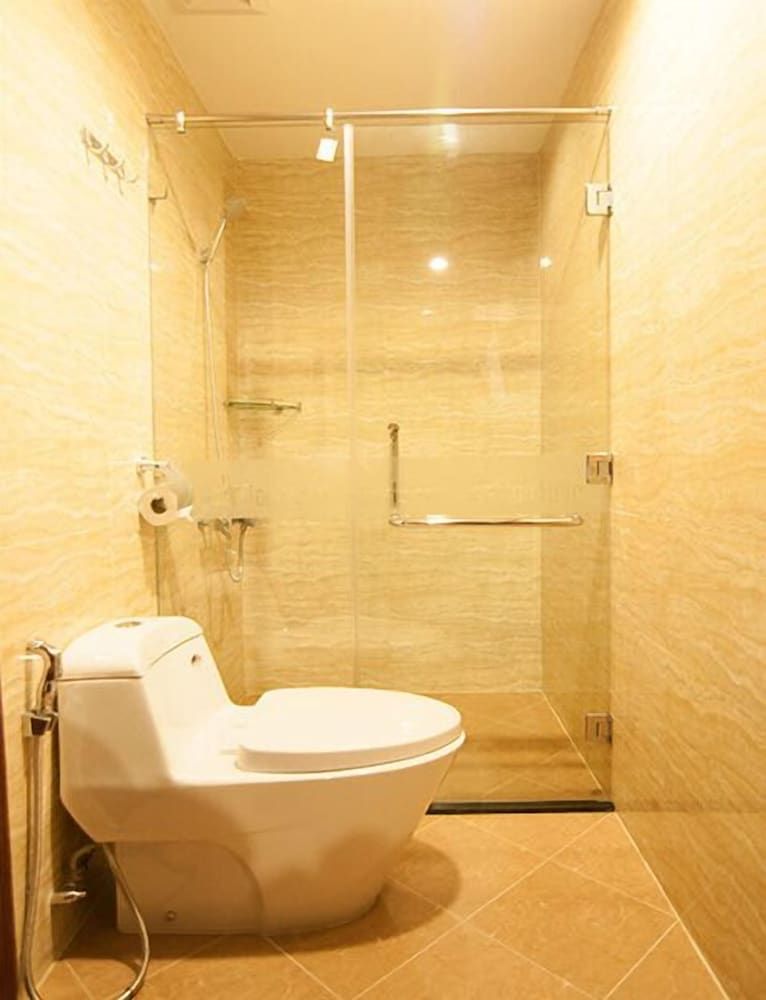 Valentine Hotel Superior Double Room 7