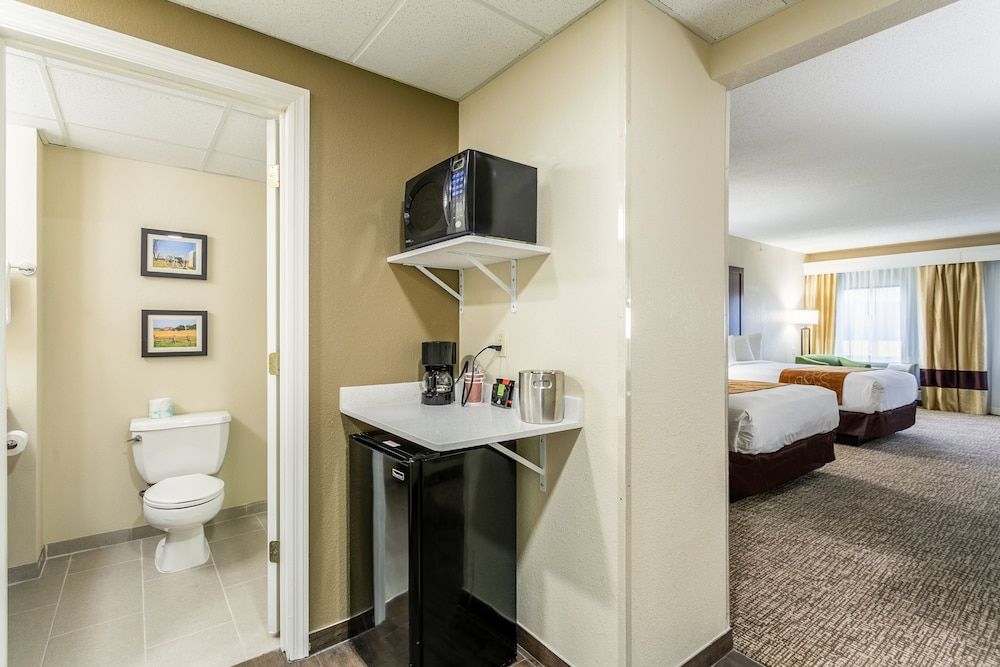 Aspire Gettysburg Hotel Deluxe Double Room 13