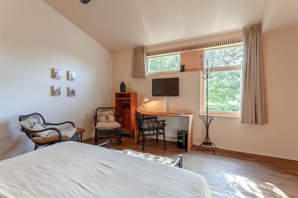 Hajé Waterlodge en hotel ark de Aalscholver Standard Double or Twin Room 4