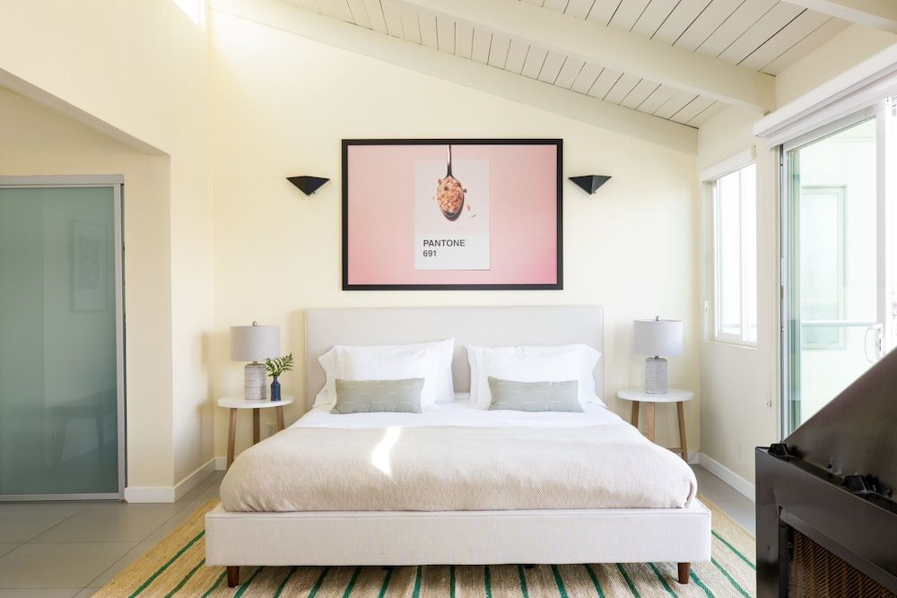 House (4 Bedrooms)