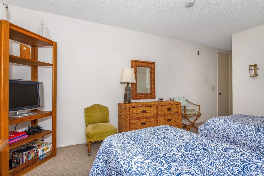 House, Multiple Beds (North Coast Village G-306 Blue Horizo)