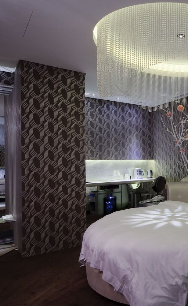 Wego Boutique Hotel - Dazhi Small Double Room-Check in after 20:00hrs 2