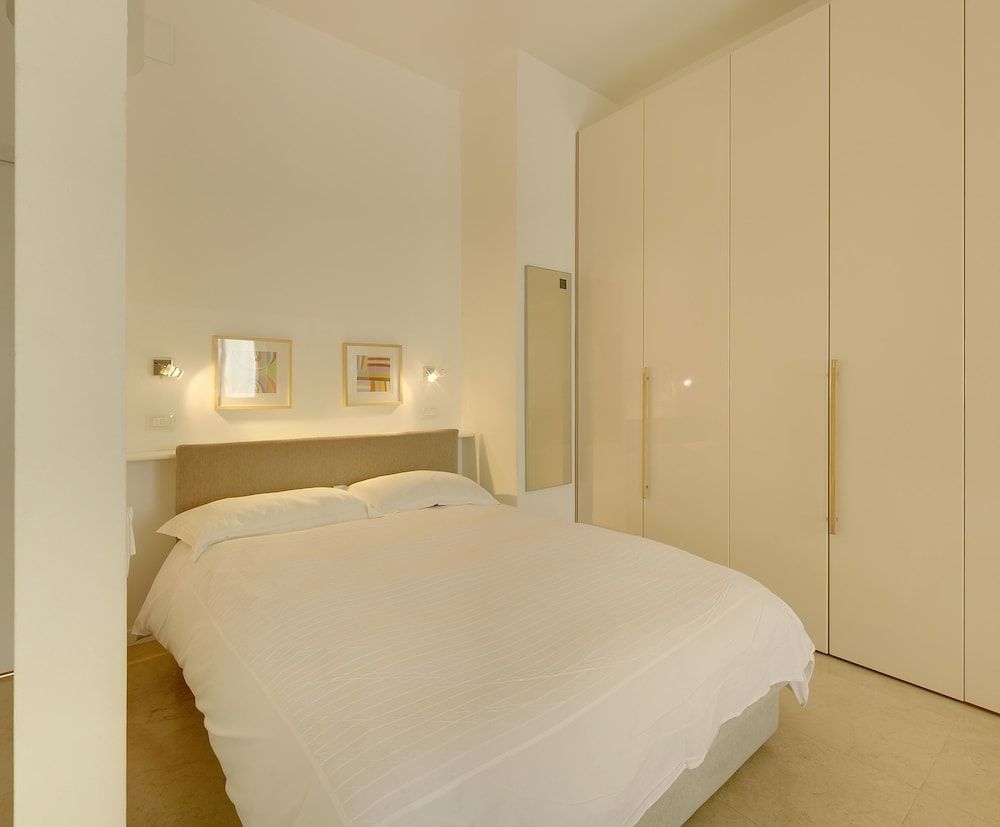 Milan Apartment Rental Studio 2